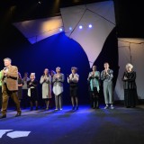 Пятра Ламана звяртаецца да сваіх гледачоў.