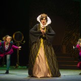 Аксана Сурвіла, Вікторыя Шамардзіна, Алёна Меркушава 