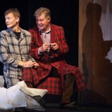 «Пахавайце мяне за плінтусам» П.Санаева. У ролі Дзеда - Пятро Ламан. У ролі Сашы - Раман Салаўёў.